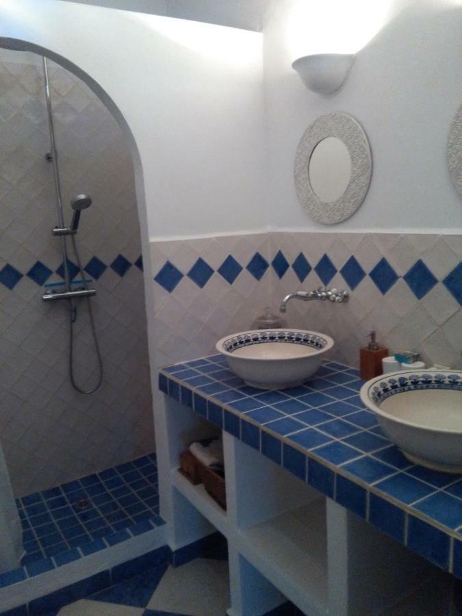 Boutique Bed & Breakfast Casa Utopia Alcaucin Bagian luar foto